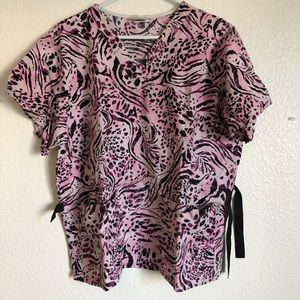 Scrub top - animal print